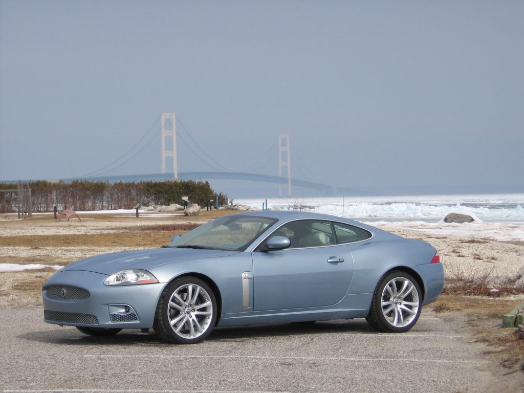 Jaguar XKR